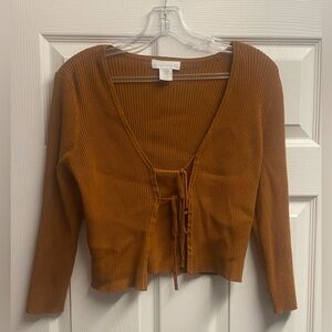 NWOT House of Harlow Ribbed Cropped Sweater Size Medium